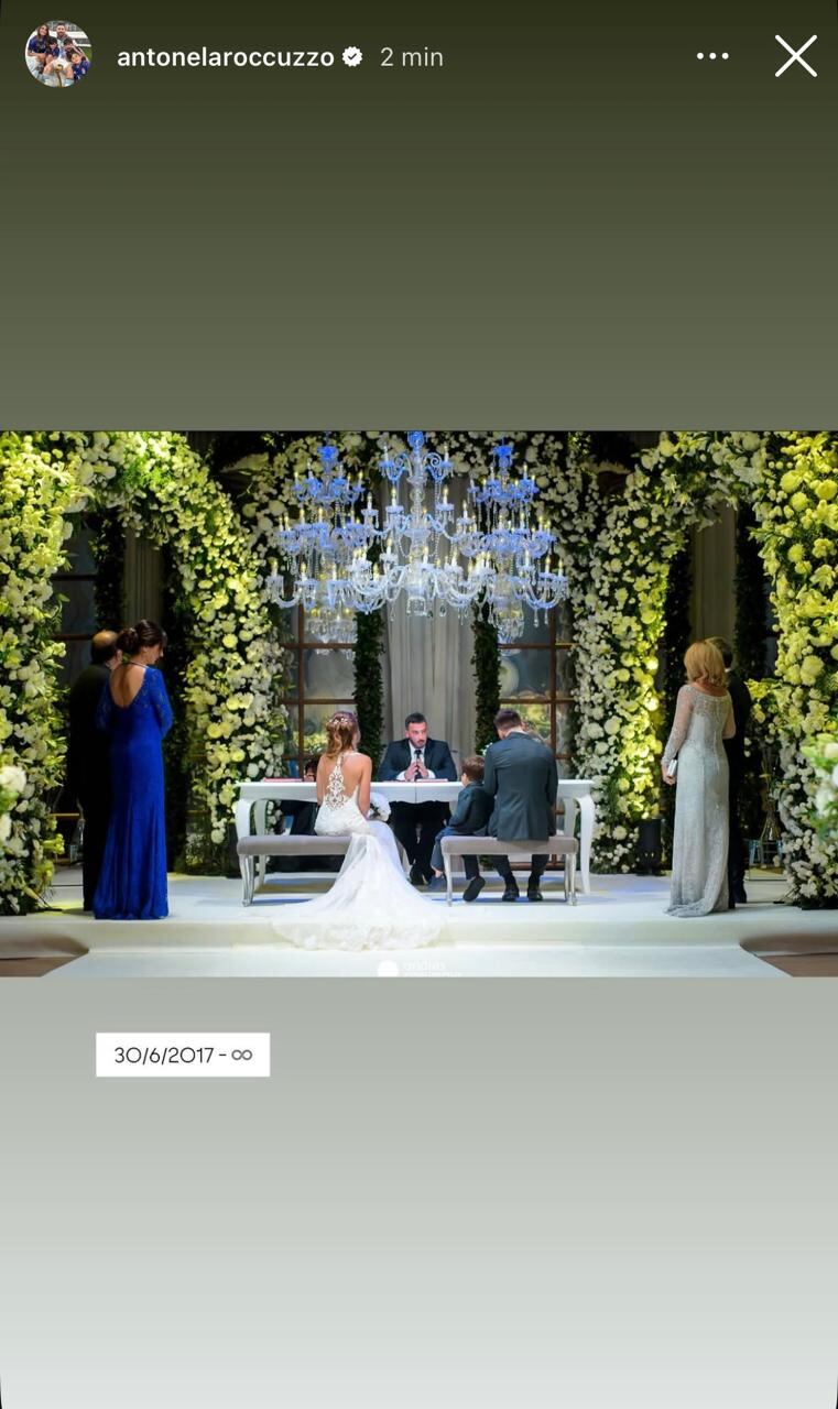 La foto que compartió Antonela Roccuzzo para celebrar su octavo aniversario de boda con Lionel Messi (Foto: Instagram @antonelaroccuzzo)