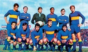 El equipo de Boca en el Metropolitano 1969. Parados: Rattin, Rogel, Roma, Meléndez, Suñé y Marzolini. Hincados: Novello, Cabrera, Angel Rojas, Nicolau y Villagra