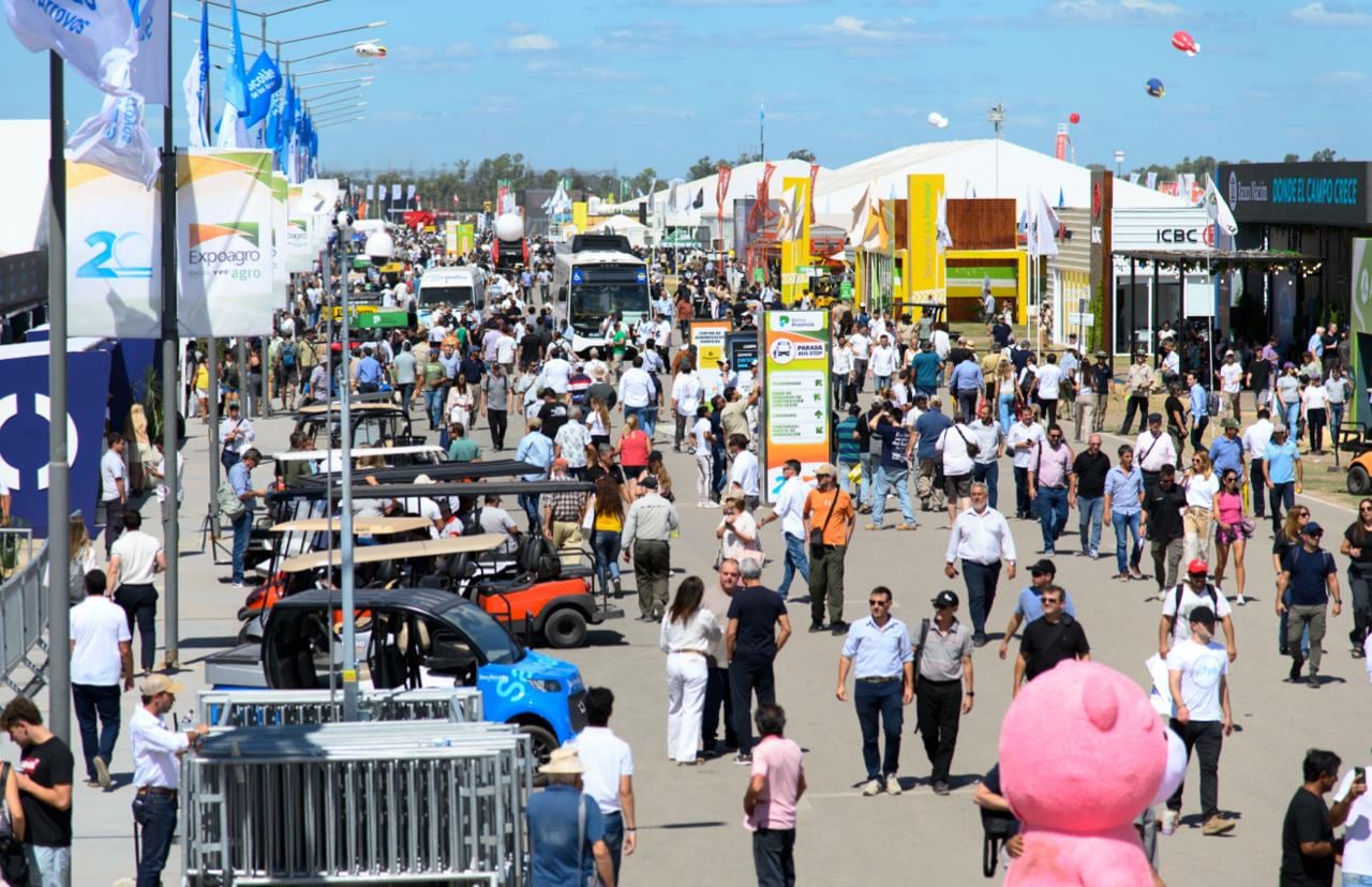 Más de 70.000 personas: Expoagro tuvo hoy una concurrencia histórica de público y el clima de negocios es muy bueno