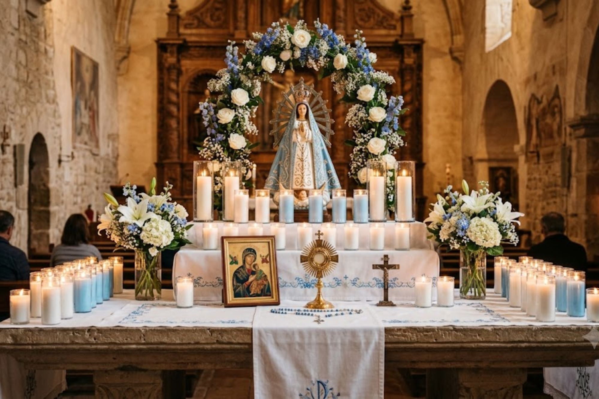 El Altar de la Bandera y las Vírgenes Protectoras, el primer punto de La Torre