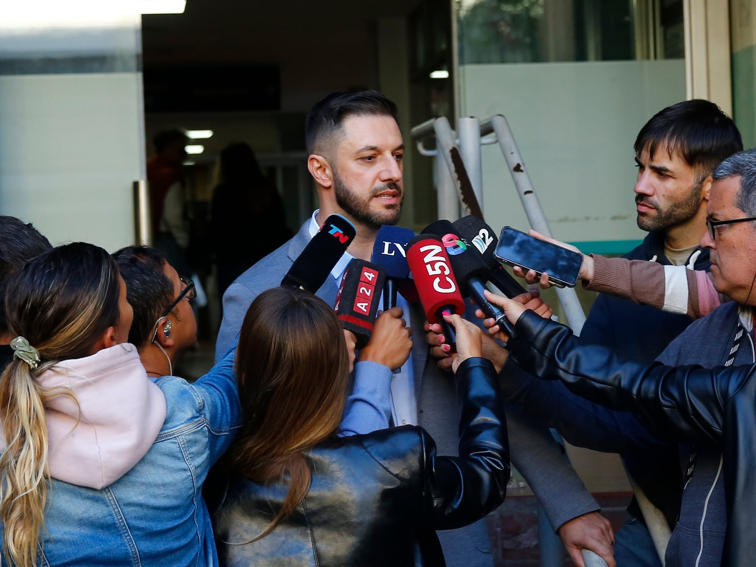 Morla, abogado del papá de Bastián, contó detalles de la intimidad de la familia en el hospital: “En shock y deprimido”