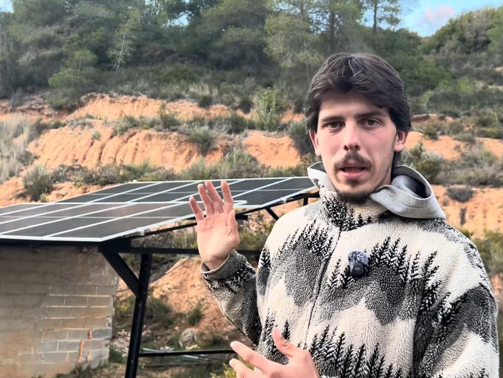 Iker aclaró que esta labor remota exige un compromiso constante y asegura que no existe dinero fácil ni soluciones mágicas, sino un esfuerzo diario equivalente a cualquier otro empleo convencional