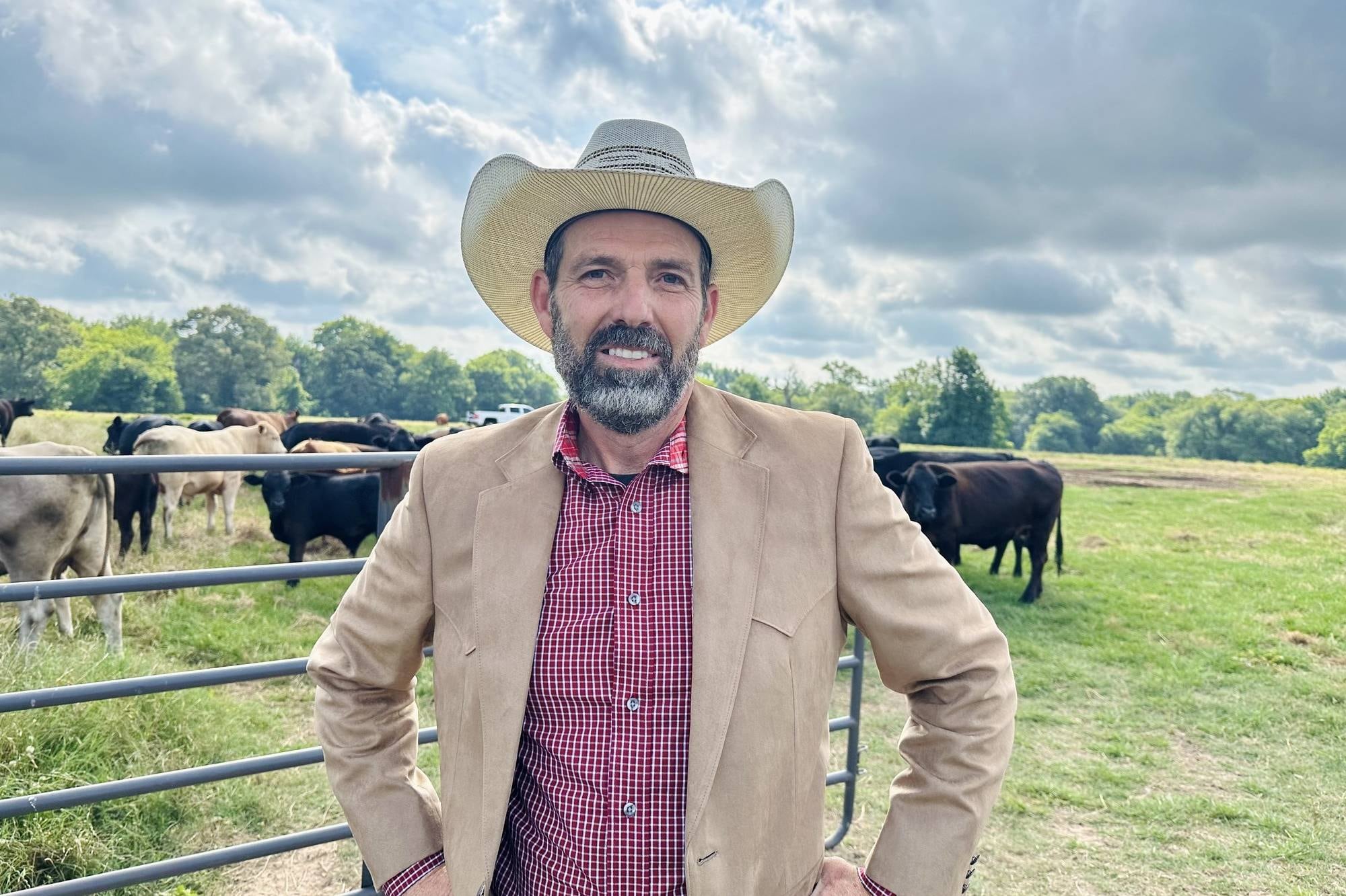 Bobby Cole, el bombero jubilado que quiere ser goberandor de Texas