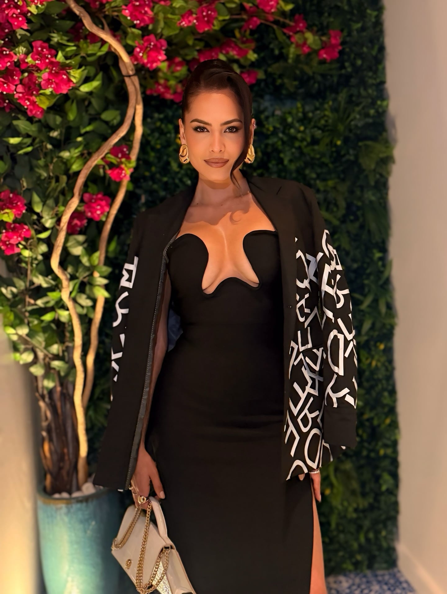 Andrea Meza es la última mexicana en ser coronada Miss Universo y actualmente es presentadora de televisión (FB/Andrea Meza)