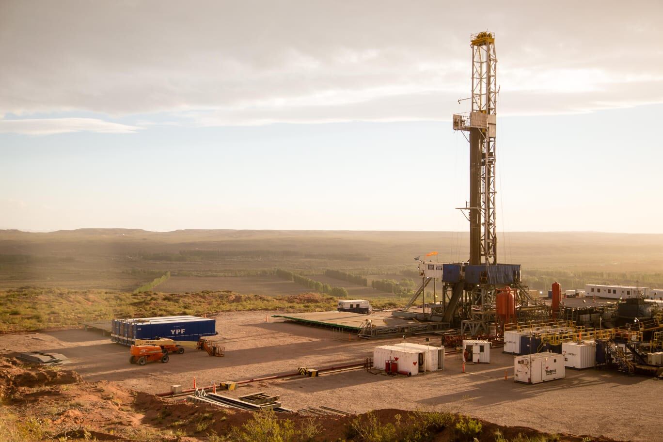 La petrolera que apostó a Vaca Muerta antes que nadie vuelve a la carga con la inversión más grande de su historia en el país