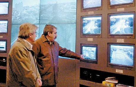Alberto Iribarne como secretario de Seguridad Interior, junto a Aníbal Fernández