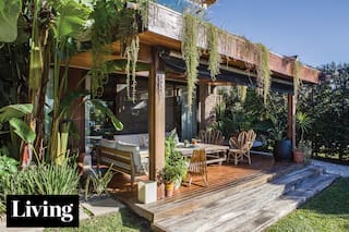 Una casa con gran personalidad, espíritu libre y una espectacular galería tropical