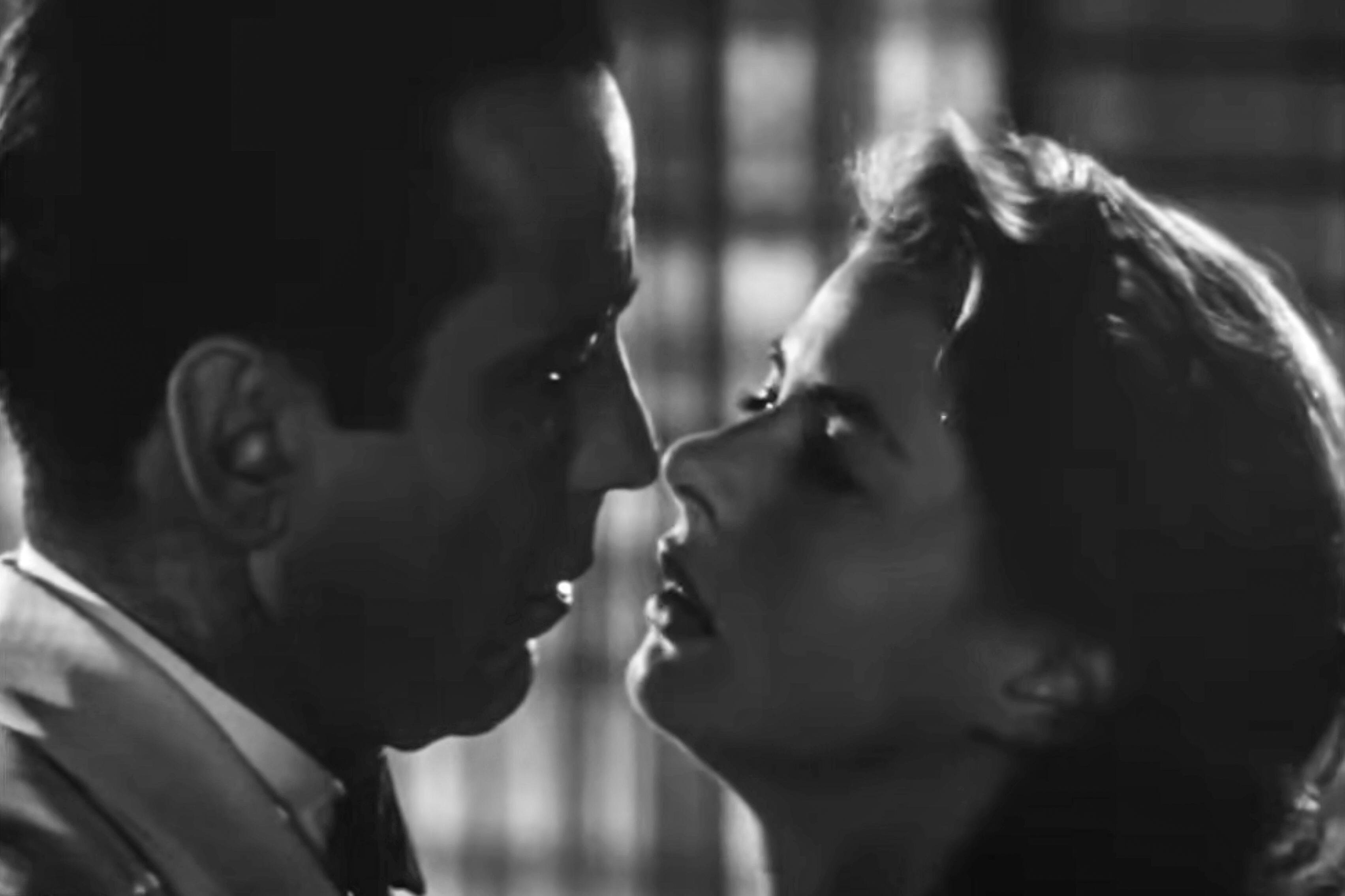 Humphrey Bogart e Ingrid Bergman en Casablanca