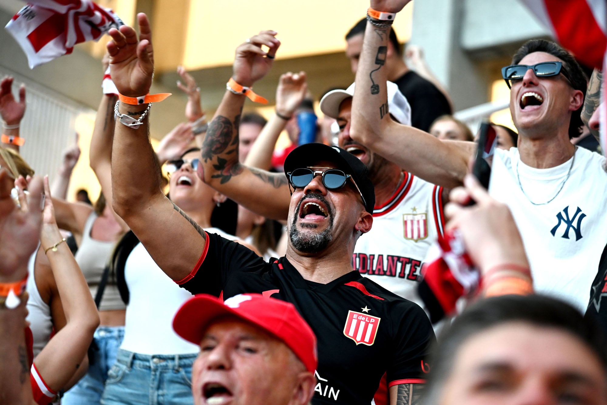 Juan Sebastián Verón, presidente campeón y líder en su cruzada contra los desmanejos de la AFA