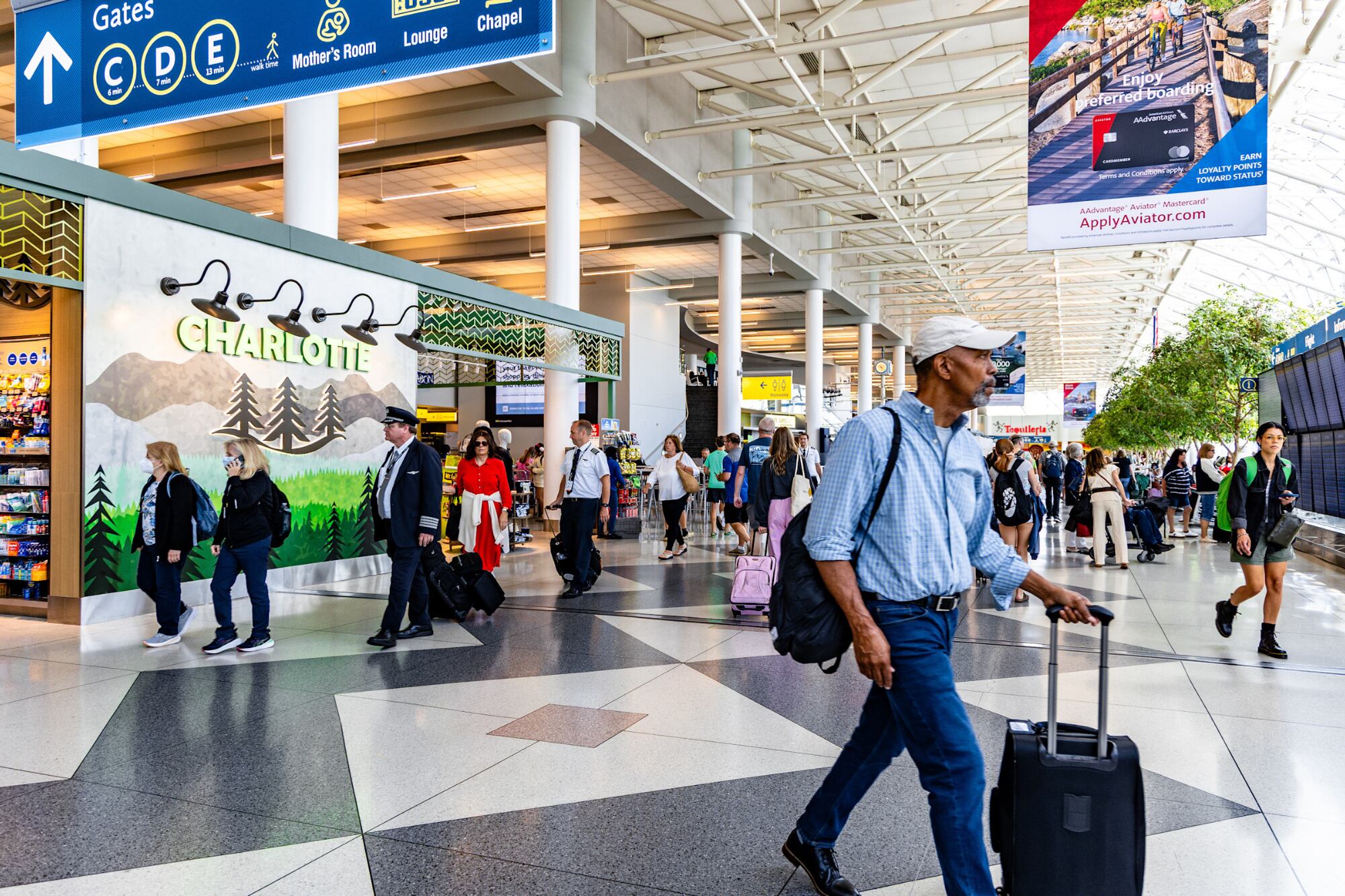 El aeropuerto de Charlotte Douglas implementa la tecnología EPP de la CBP