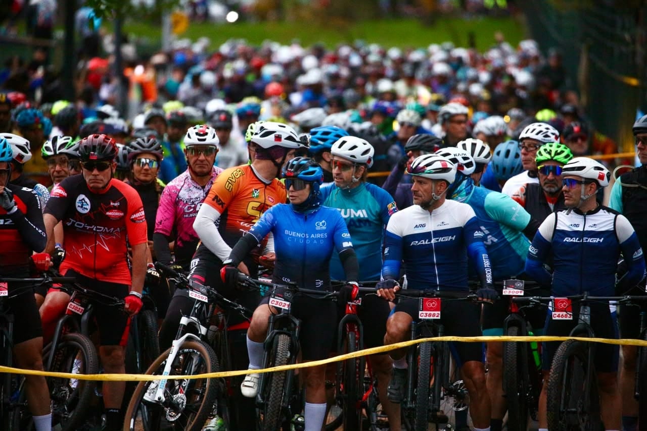 Lionel Scaloni participó del Gran Fondo Buenos Aires y pedaleó 129 kilómetros por la Ciudad 6 Más de 3.500 ciclistas pedalearon por la Ciudad de Buenos Aires