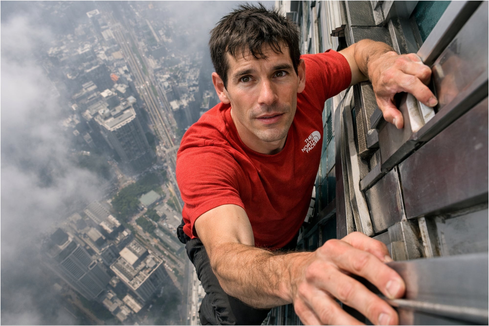 “Un acto de temeridad para generar morbo”: los escaladores argentinos critican a Alex Honnold, quien trepó el Taipei 101