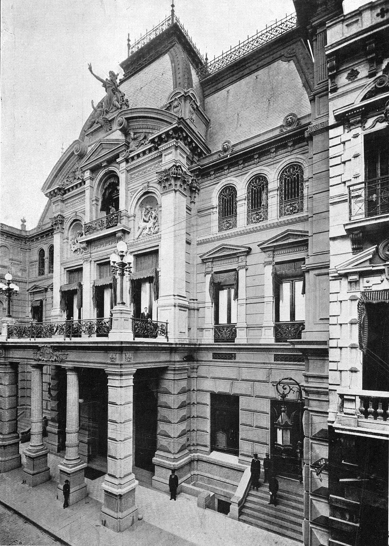 El lujoso palacete del Jockey Club era considerado un emblema de la clase alta porteña