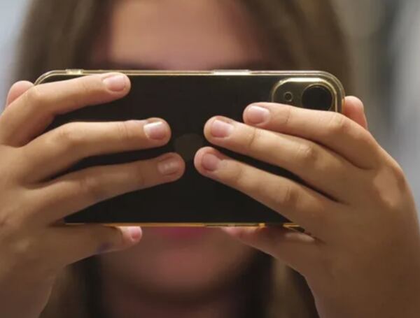 Las redes captan fácilmente la atención y sobreestimulan