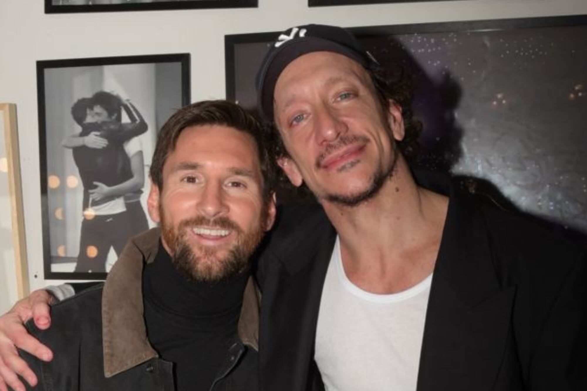Messi fue a ver a Nico Vázquez al teatro (Foto: Instagram @nicovazquezok)