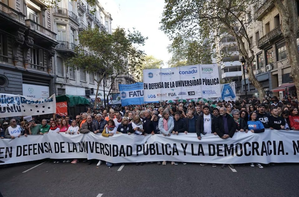 Marcha Federal Universitaria, EN VIVO: cortes, horarios y últimas noticias del reclamo