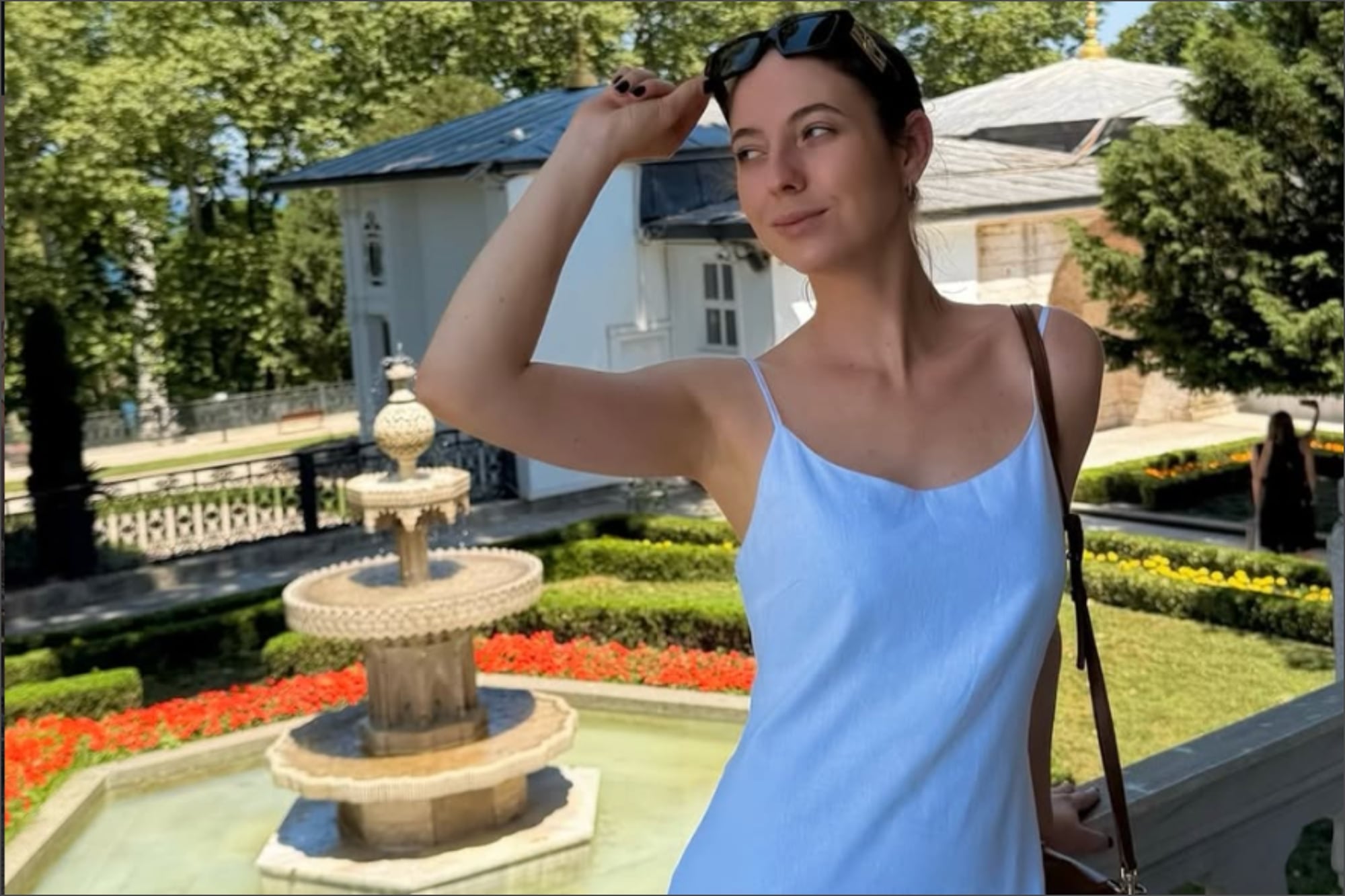 En Belgrado, Serbia, la mujer rusa tiene su propia consultora y disfruta de un mejor presente económico
