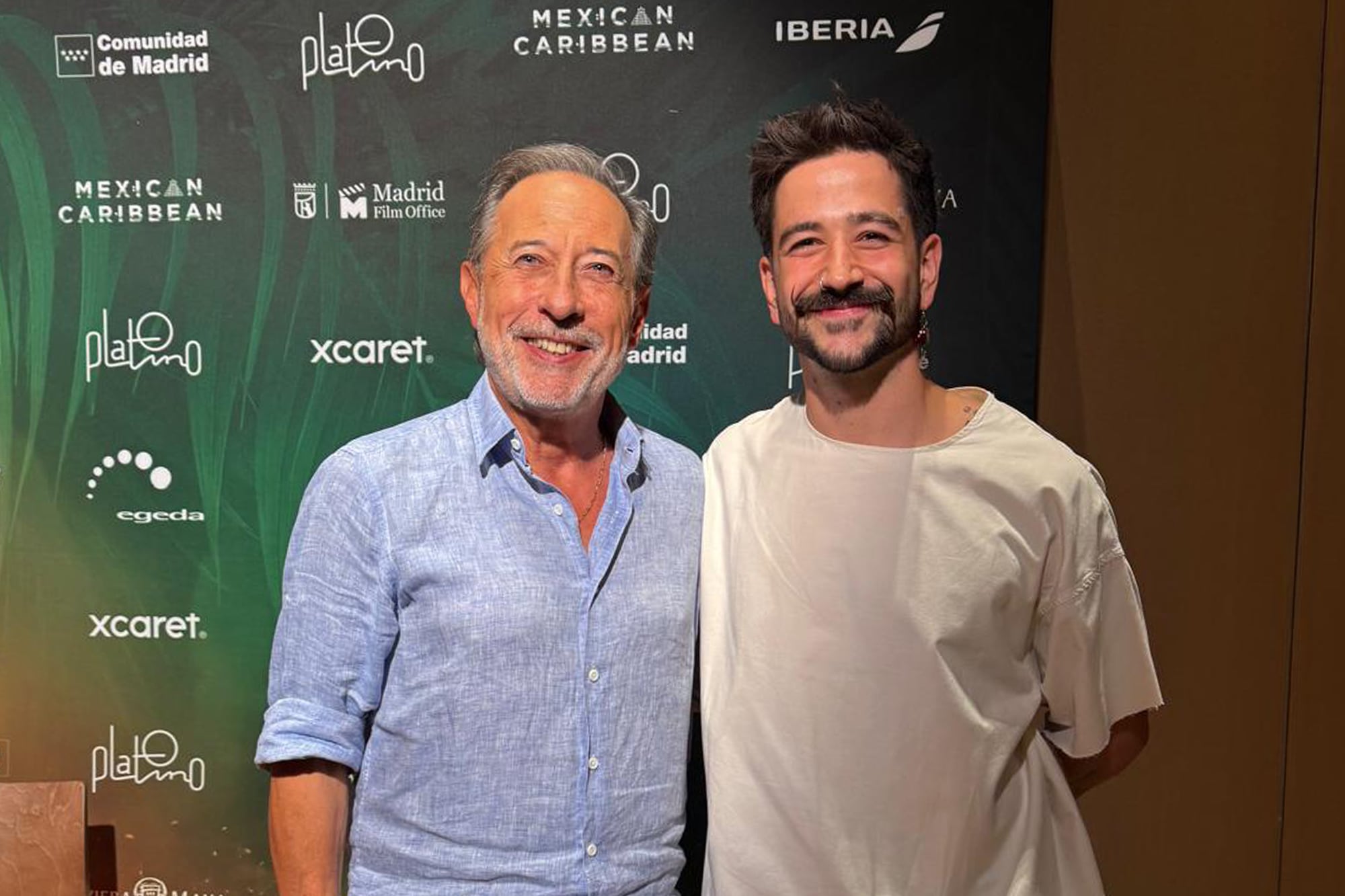 Guillermo Francella y Camilo se reunieron en México para los Premios Platino