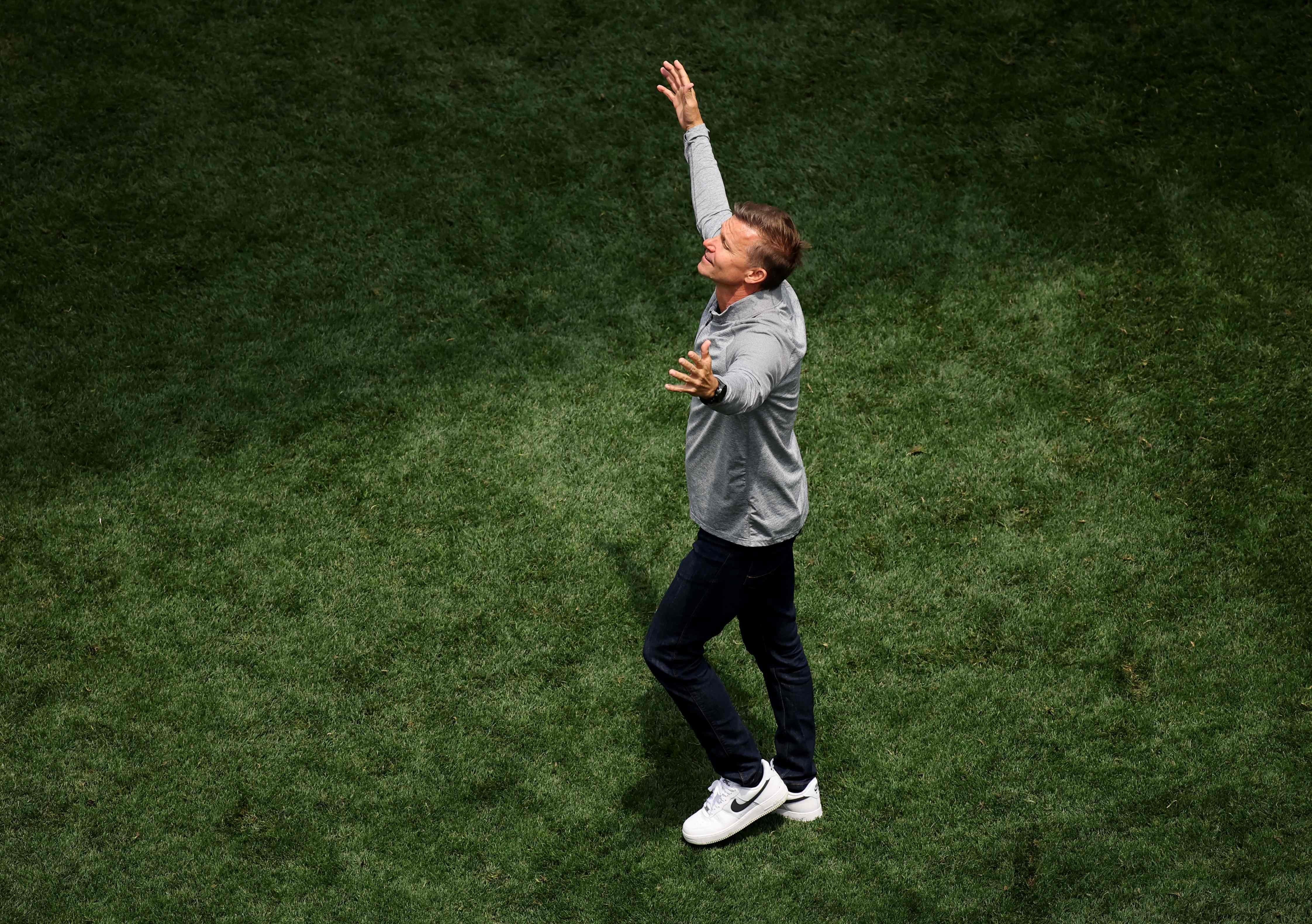 La celebración de Jesse Marsch en el estadio de Los Ángeles
