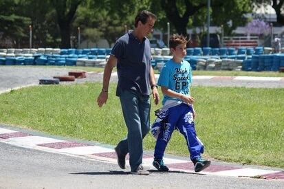 Franco Colapinto junto a su papá en 2016