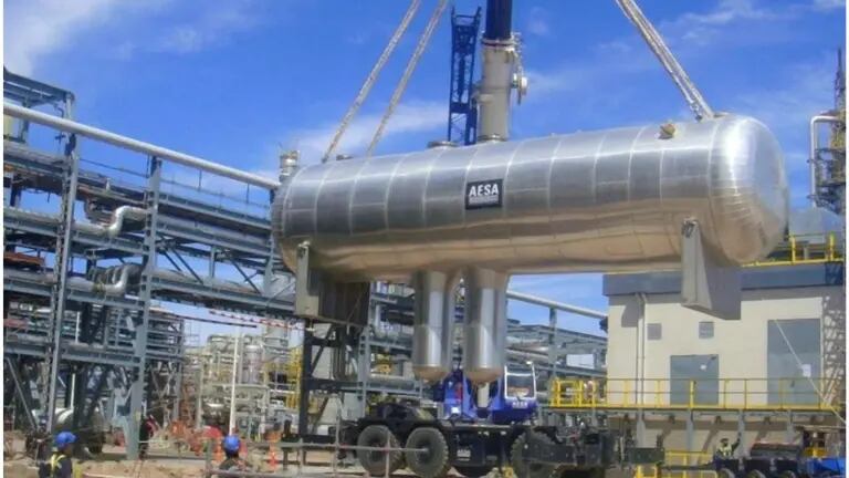 Vaca Muerta acelera: Mega invierte US$360 millones y apunta a exportar más gas líquido