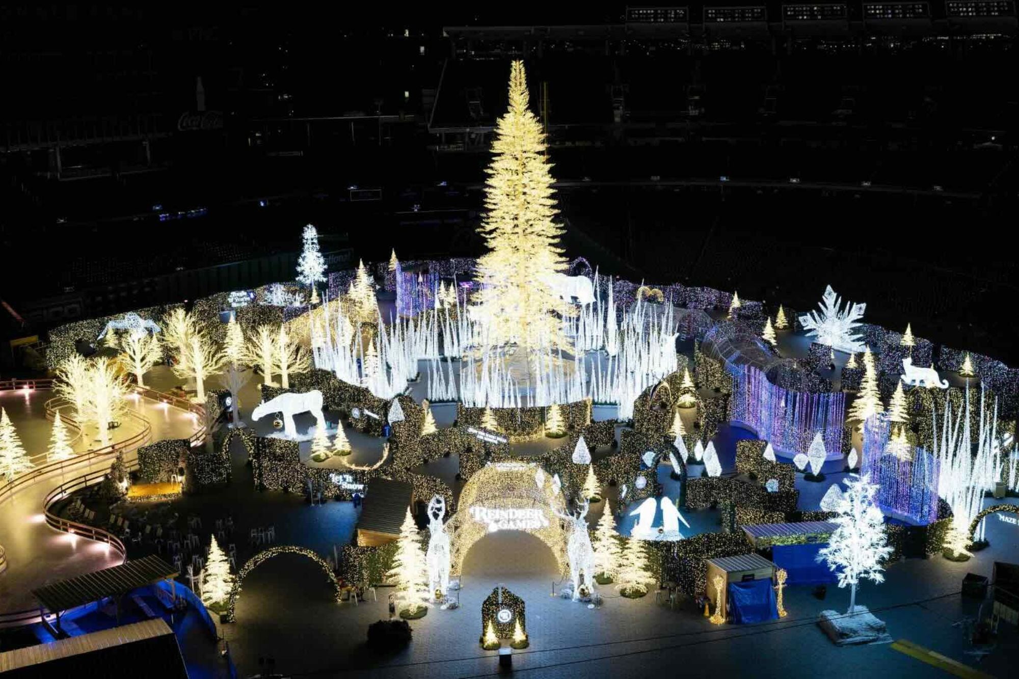 Los Ángeles tiene el laberinto navideño más grande del mundo con entradas en US$30