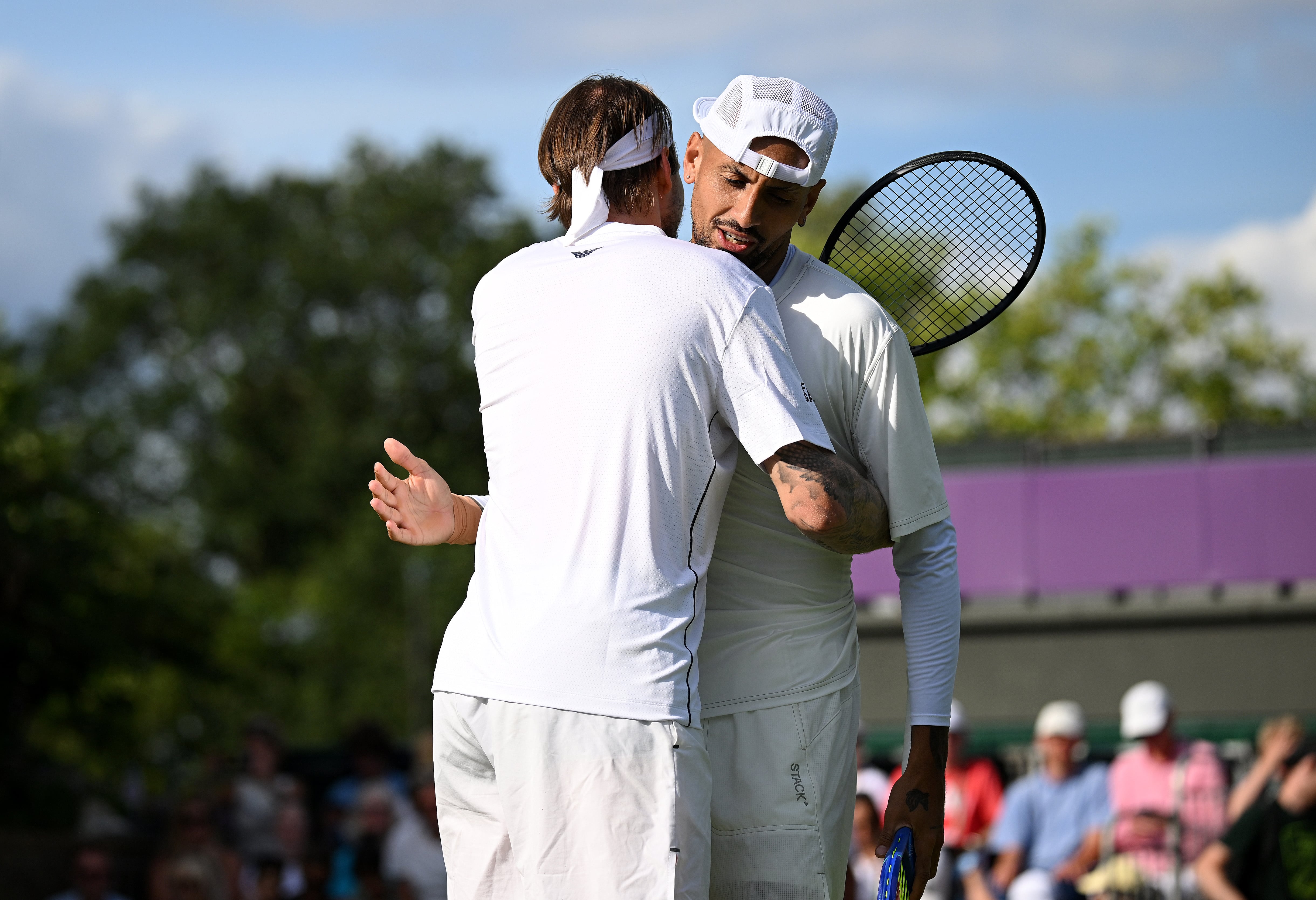 Nick Kyrgios y Alexander Bublik jugaron juntos en dobles de Wimbledon: cayeron ante Marcelo Arévalo y Mate Pavic