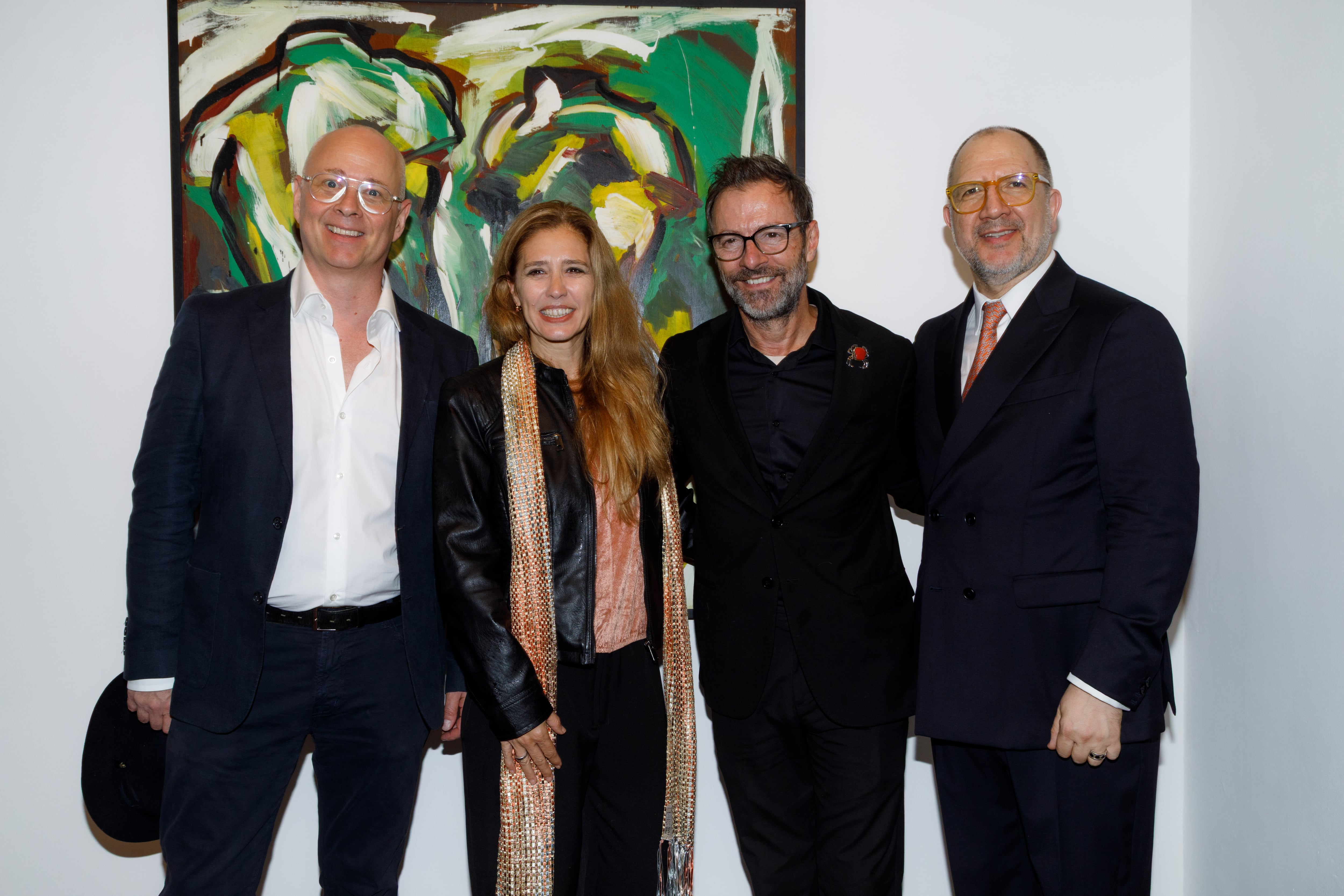 En fotos. Todos los invitados a Arte, Cultura y Diplomacia Pública en Recoleta 37 El artista Dan Hallman, María Laura