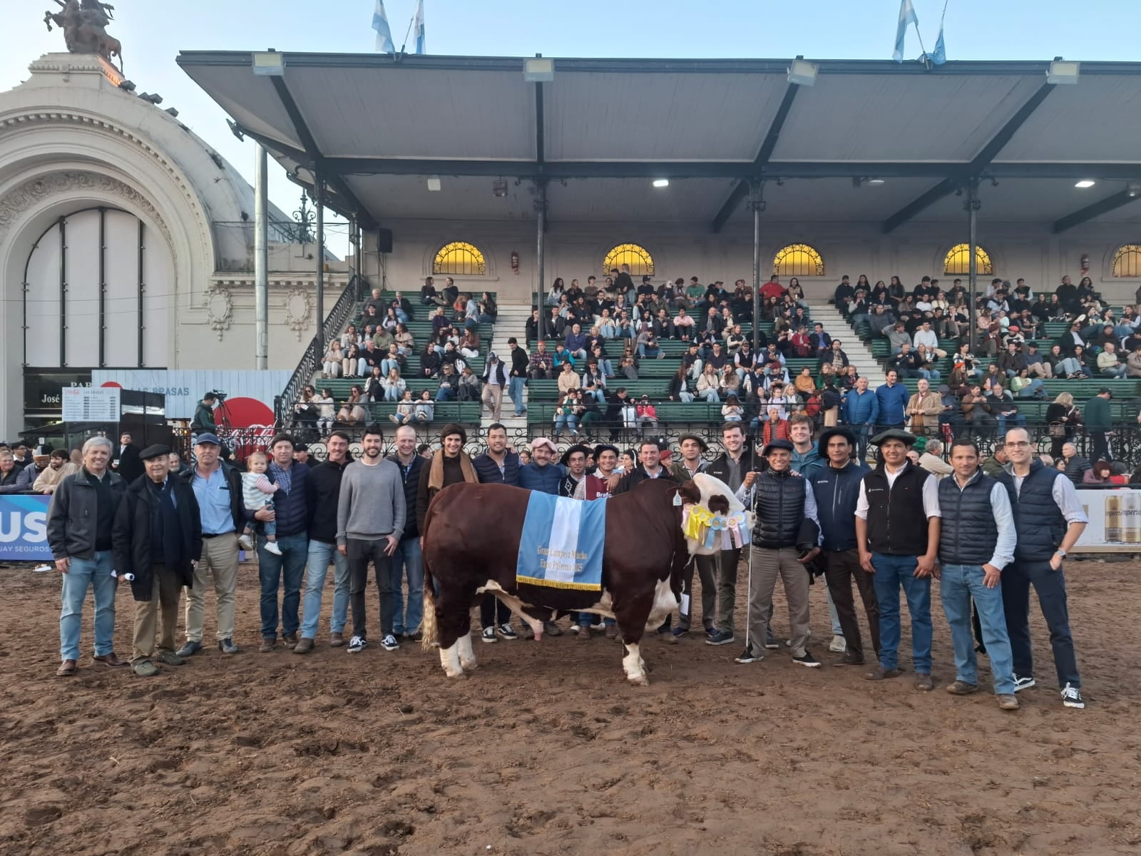 Las cucardas en la pista central de Palermo se hicieron esperar hasta el 2019
