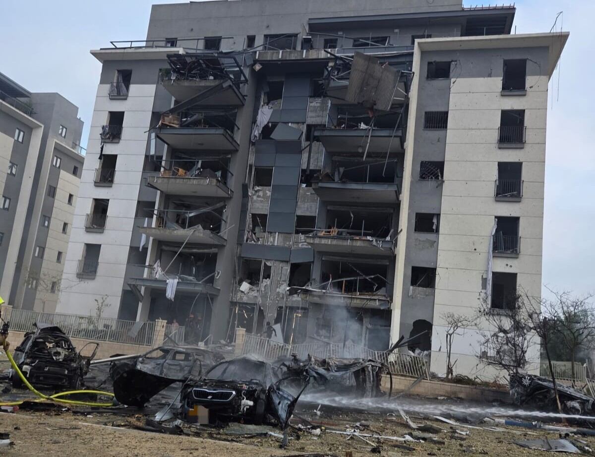 El edificio residencial de BeerSheva alcanzado por un misil iraní