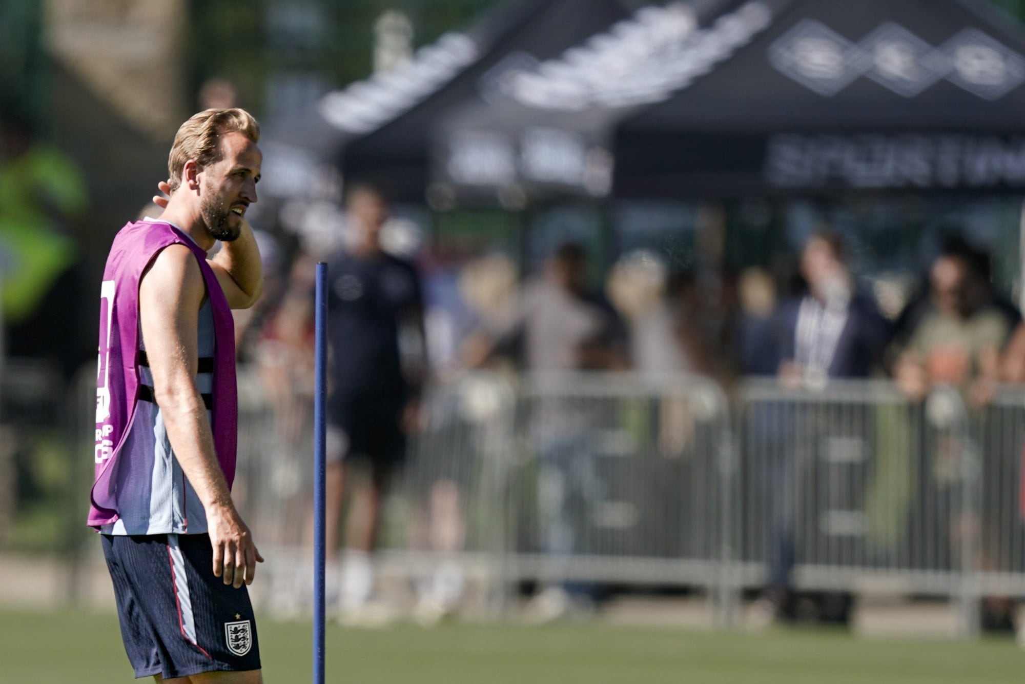 Harry Kane pone a punto la mira en el debut de Inglaterra ante la Croacia de Modric.