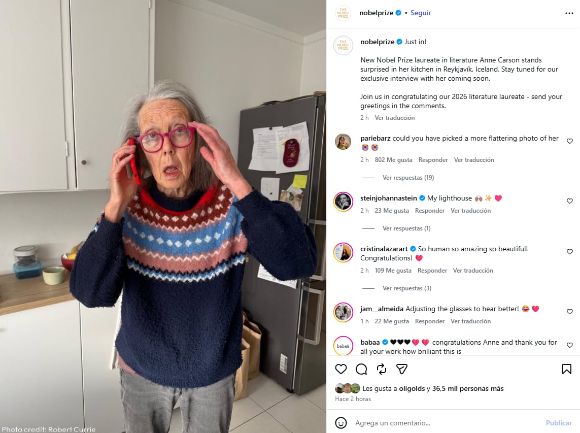 El posteo oficial del Premio Nobel para compartir más información de Anne Carson y el instante en que ganó