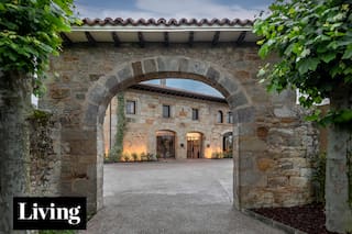 Visitamos un palacio del siglo XVI, reformado como un mágico hotel que este año mereció una llave Michelin