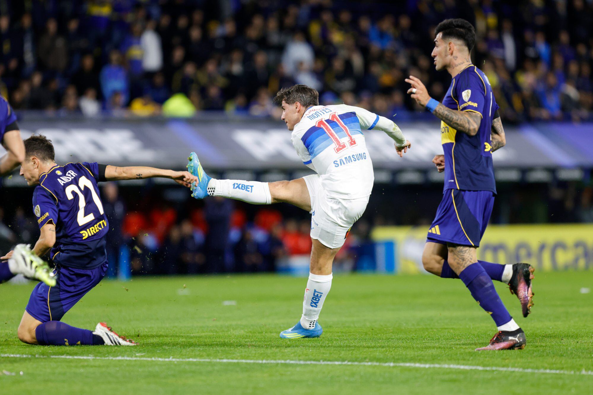 El golazo de Clemente Montes para la Universidad Católica que enmudeció a la Bombonera