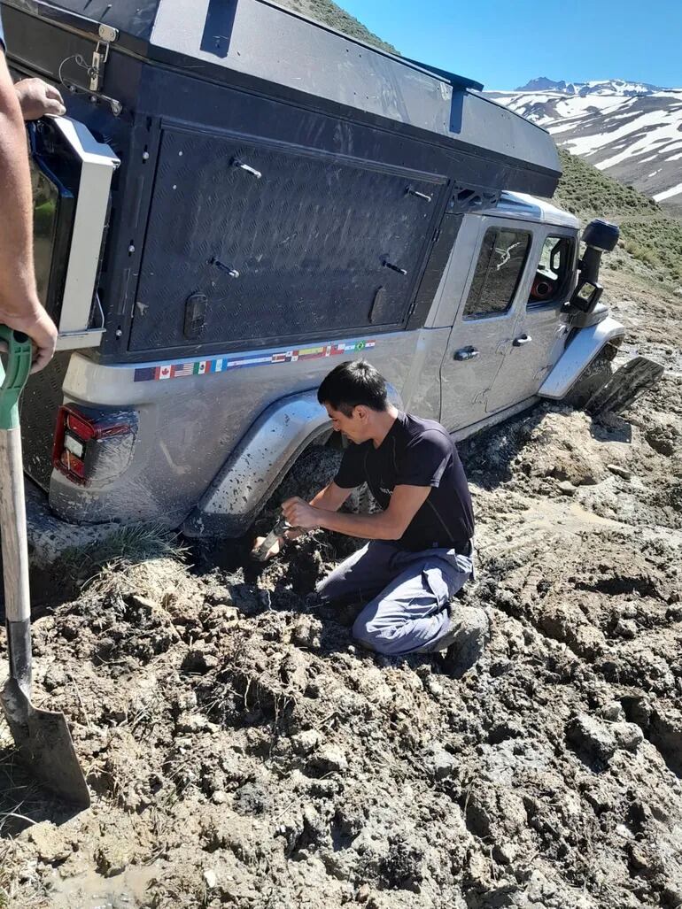 Así fue el rescate en la ruta provincial 53.