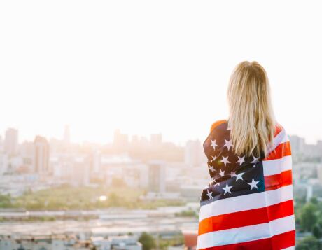 Para aplicar al programa DACA por primera vez, se deben cumplir requisitos específicos sobre edad, residencia y educación.