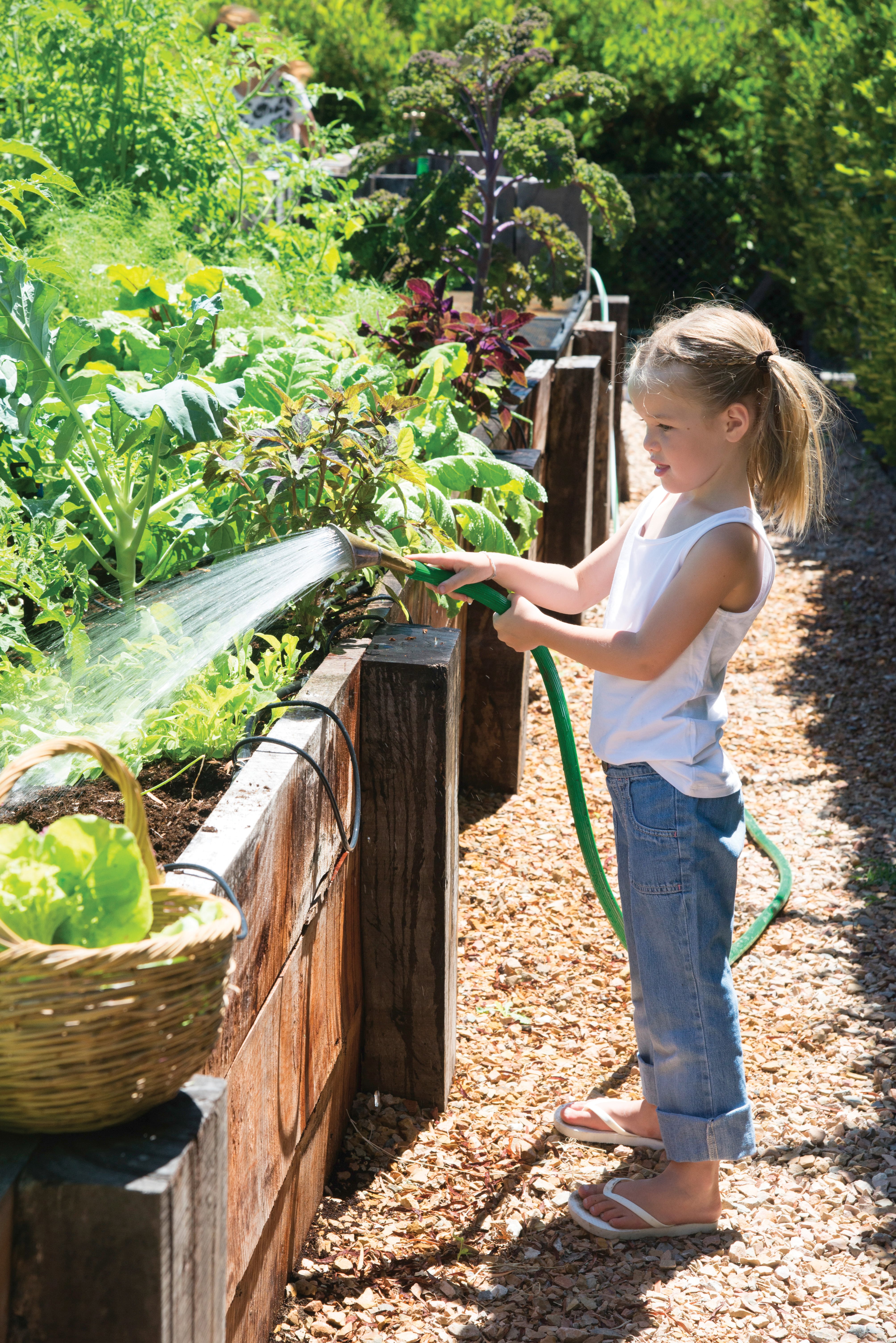 Las experiencias en la naturaleza fomentan aprendizajes que generan, en sí mismos, conocimiento. También favorecen la reflexión e introspección.