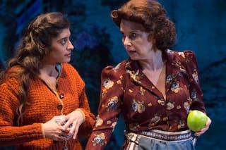 Pájaro de barro: estampa clásica sobre desclasados y solitarios