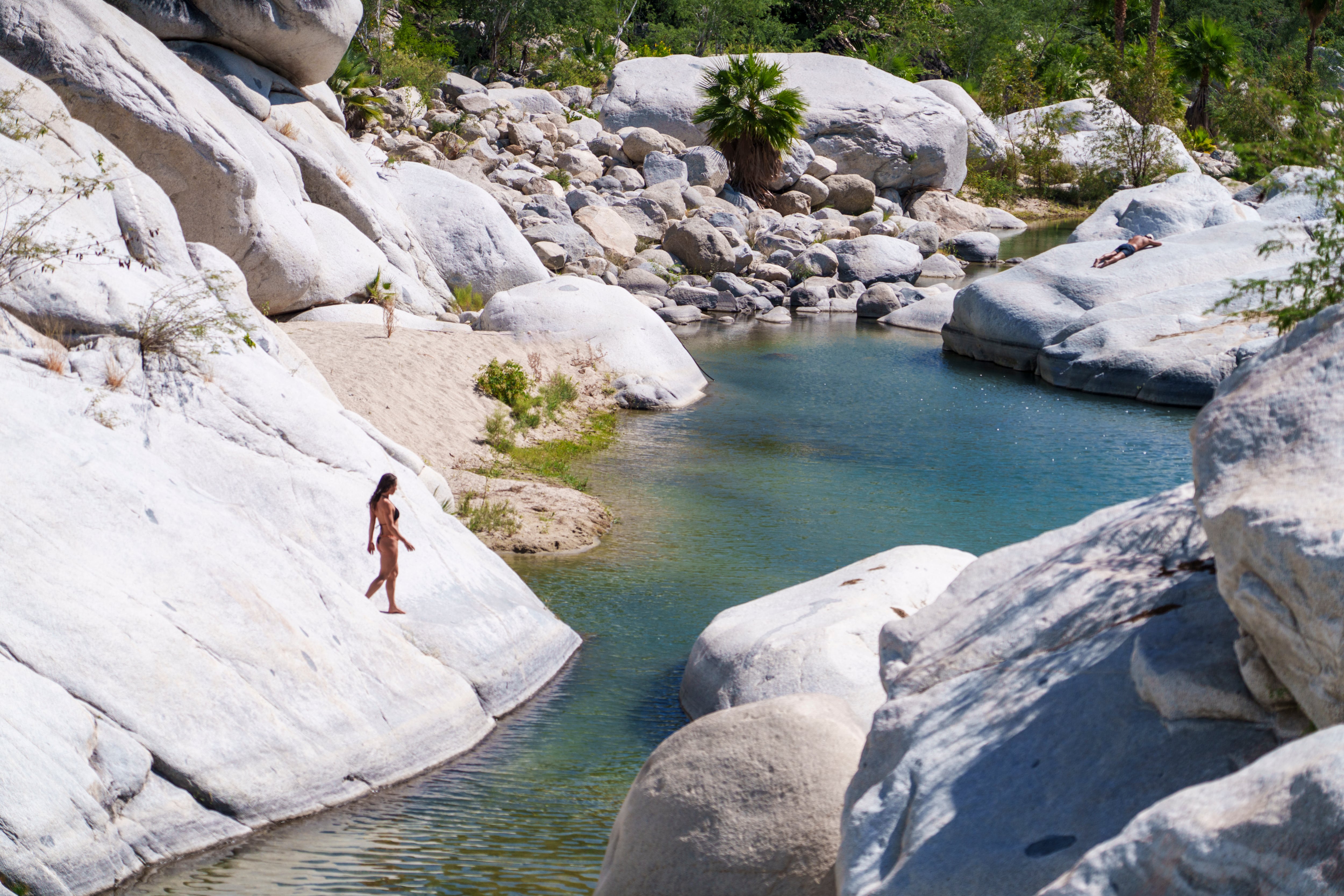 El rancho ecológico Sol de Mayo esconde dentro un oasis con la famosa cascada Sol de Mayo de 12 metros de altura