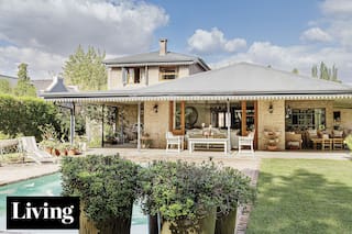 La cálida casa de estilo campo que cuenta la historia familiar de una decoradora