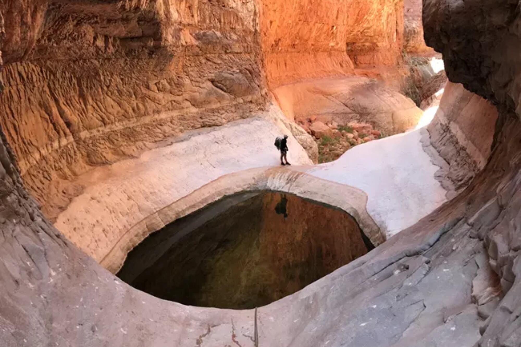 El sistema secreto bajo el Gran Cañón: cavernas sin explorar que abastecen de agua a millones de visitantes