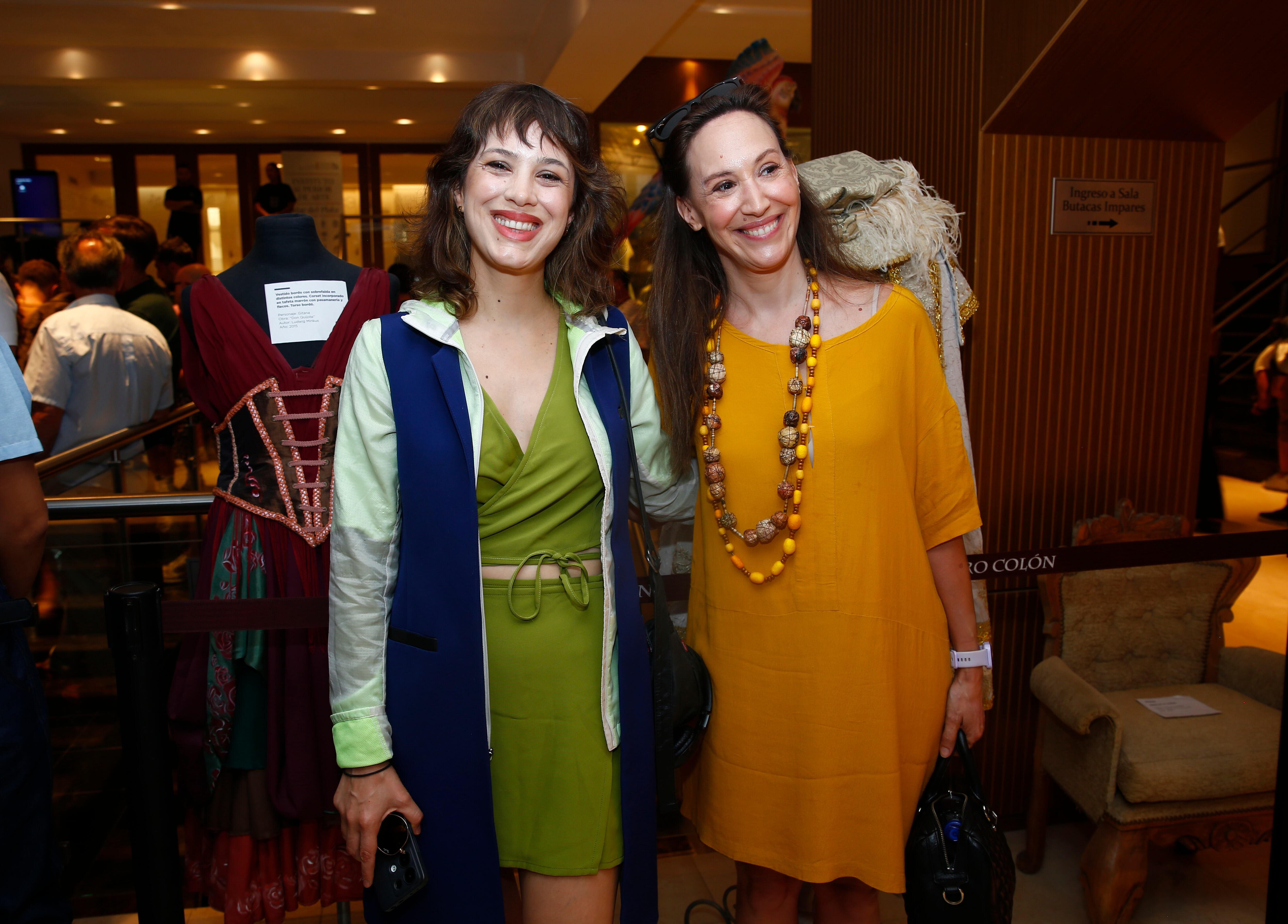 A pesar de haber debutado anoche en el Atlas con la temporada de Made in Lanús, Vanesa González y Malena Solda dijeron presente en el almuerzo del Tronador