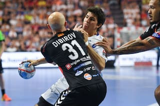 Diego Simonet hizo historia: Montpellier ganó la Champions y recibió el MVP