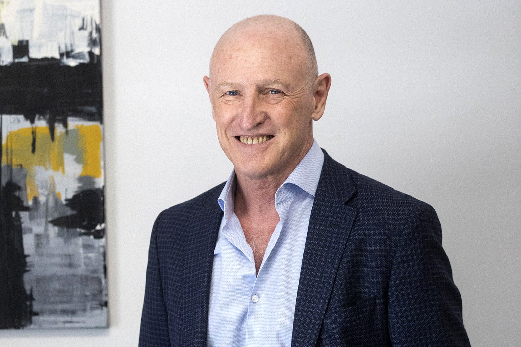 Luis Fontana asume el mando de la agencia regulatoria