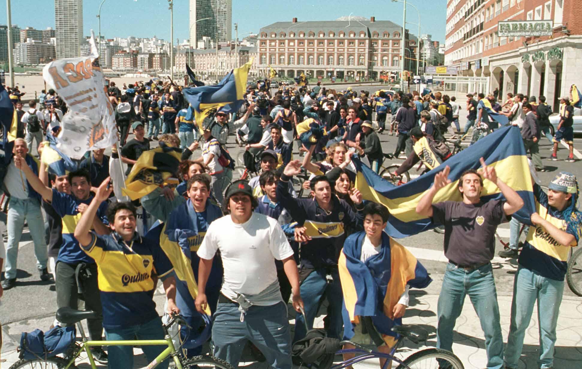 Celebración de los simpatizantes xeneizes en Mar del Plata