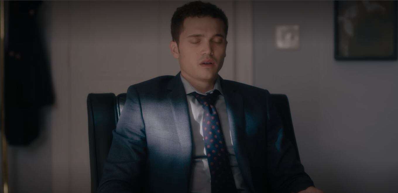 Se trata de un thriller psicológico sobre una terapeuta que desarrolla vínculos íntimos y peligrosos con personas allegadas a sus pacientes (Foto: Netflix)