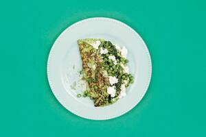 Receta en 10 minutos: omelette de ricotta y arvejas