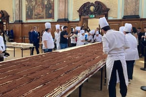 Tiramisú récord: más alto que un rascacielos