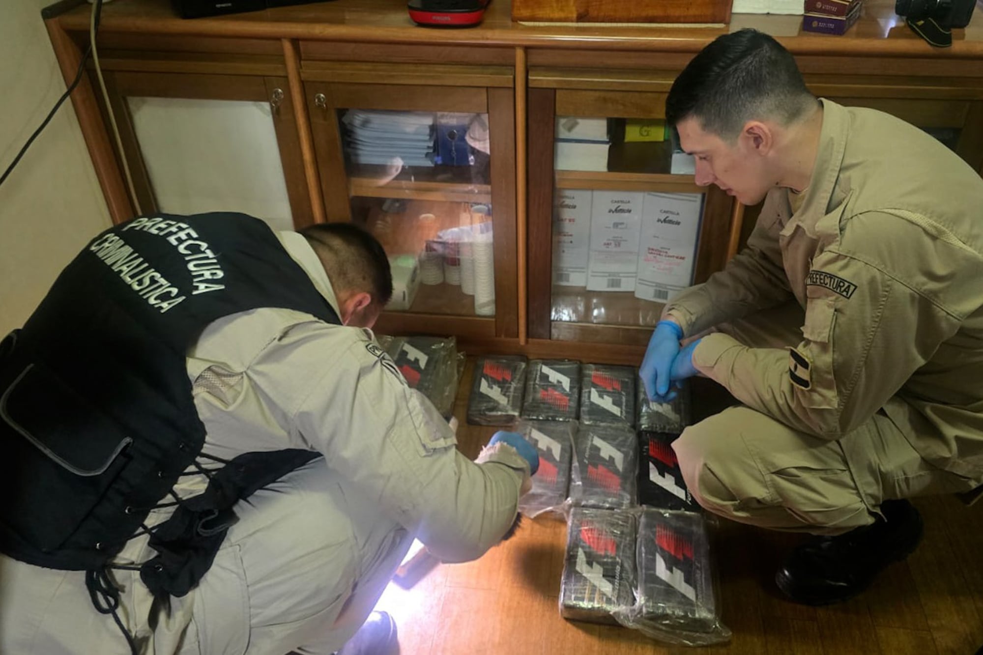 Zárate: Prefectura y Arca incautaron 16 kilos de cocaína en un buque extranjero (Prensa Prefectura)