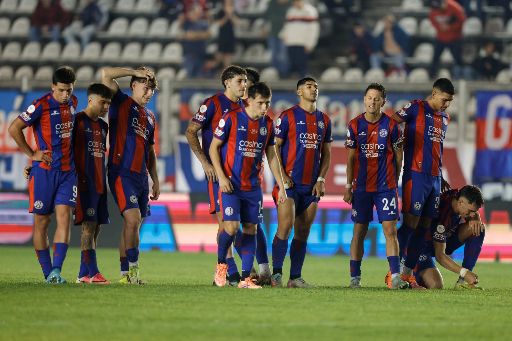 San Lorenzo eliminado por Riestra de la Copa Argentina, un golpazo en el debut de Gorosito como DT
